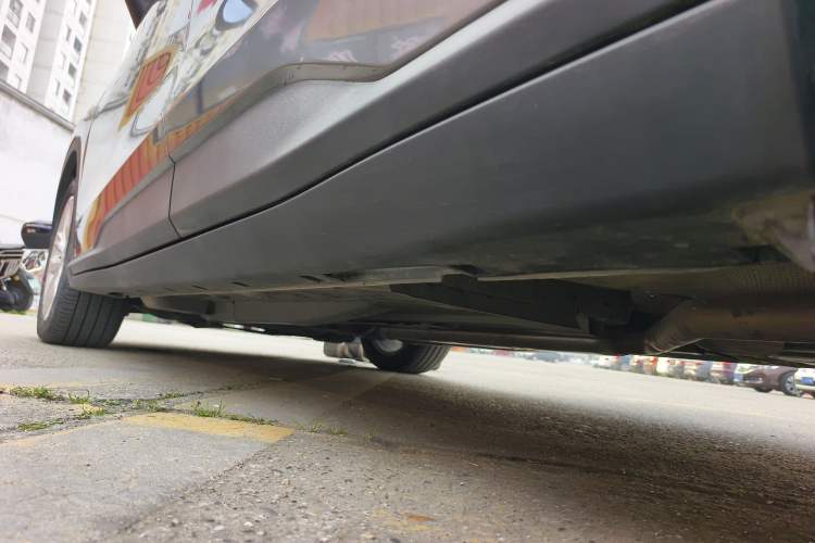 Used Chevrolet Orlando 2020 Mild Hybrid 530T Automatic Enjoyment Edition (5+2 Models) Left Side Sill