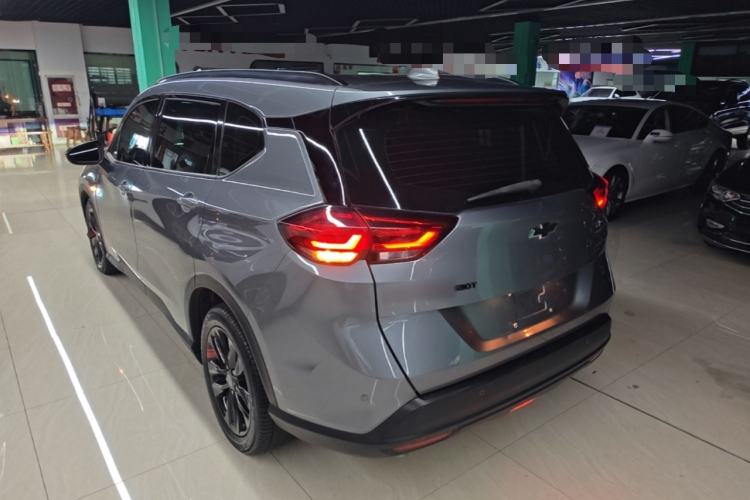 Used Chevrolet Orlando 2020 Light Hybrid Redline 530T Automatic Enjoyment Edition (5+2 Models) Rear Left 45 Deg