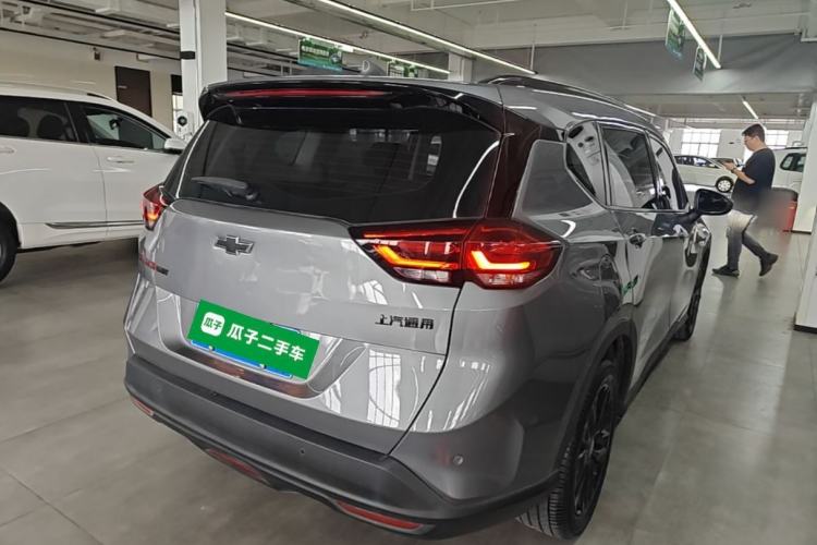 Used Chevrolet Orlando 2020 Light Hybrid Redline 530T Automatic Enjoyment Edition (5+2 Models) Rear Right 45 Deg