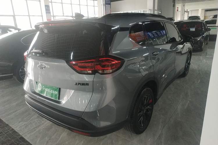 Used Chevrolet Orlando 2020 Light Hybrid Redline 530T Automatic Enjoyment Edition (5+2 Models) Rear Right 45 Deg