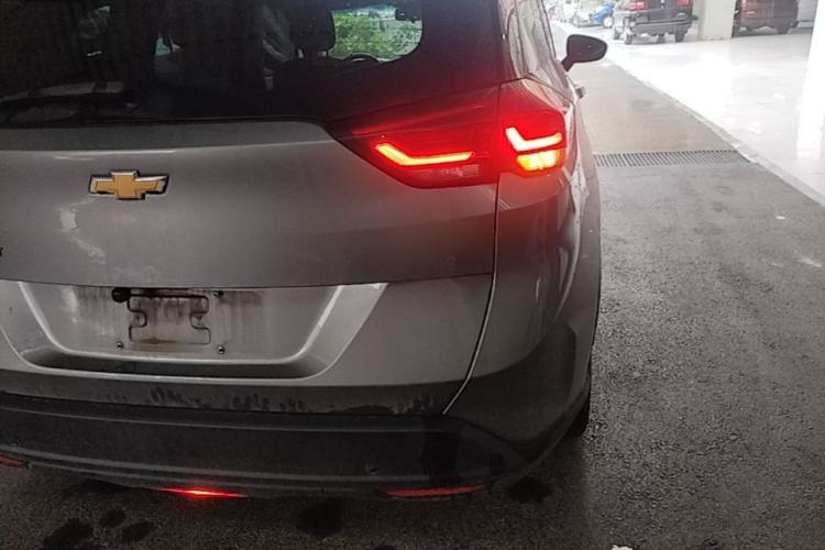 Used Chevrolet Orlando 2020 Mild Hybrid 530T Automatic Enjoyment Edition (5+2 Models) Right Rear Taillight