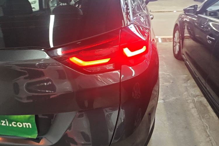 Used Chevrolet Orlando 2020 Light Hybrid Redline 530T Automatic Enjoyment Edition (5+2 Models) Right Rear Taillight
