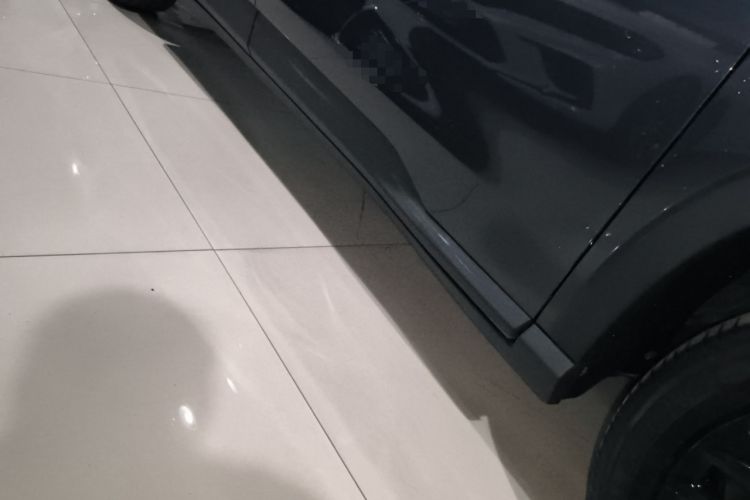 Used Chevrolet Orlando 2020 Light Hybrid Redline 530T Automatic Enjoyment Edition (5+2 Models) Right Side Sill