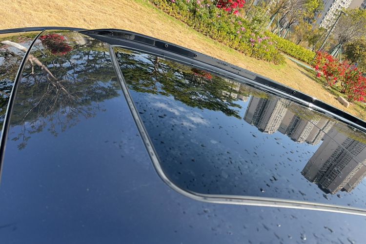 Used Chevrolet Orlando 2020 Light Hybrid Redline 530T Automatic Enjoyment Edition (5+2 Models) Roof