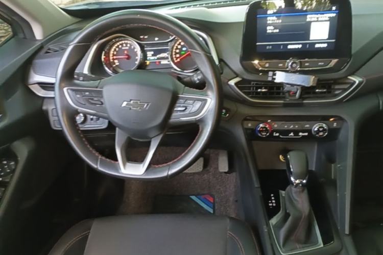 Used Chevrolet Orlando 2020 Light Hybrid Redline 530T Automatic Enjoyment Edition (5+2 Models) Steering Wheel