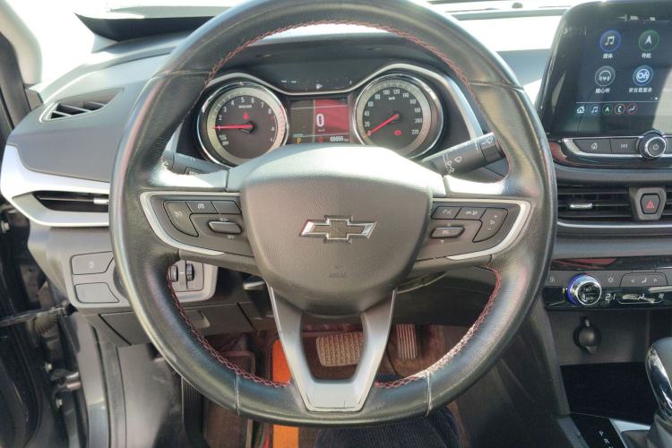 Used Chevrolet Orlando 2020 Light Hybrid Redline 530T Automatic Enjoyment Edition (5+2 Models) Steering Wheel