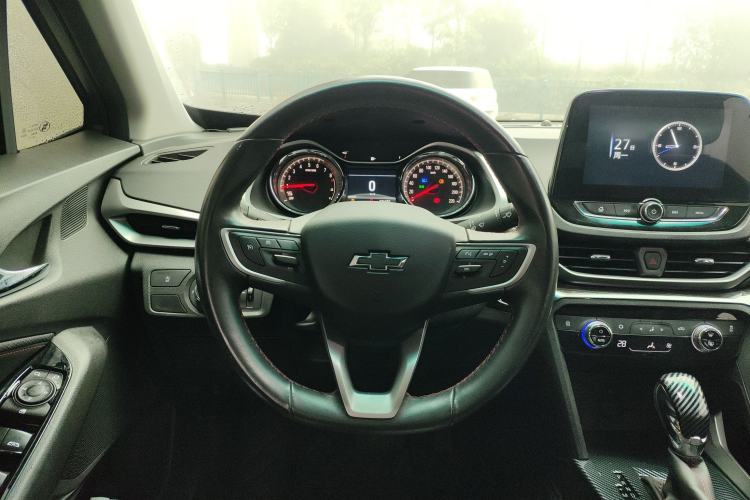 Used Chevrolet Orlando 2020 Light Hybrid Redline 530T Automatic Enjoyment Edition (5+2 Models) Steering Wheel