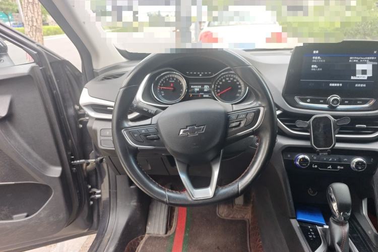 Used Chevrolet Orlando 2020 Light Hybrid Redline 530T Automatic Enjoyment Edition (5+2 Models) Steering Wheel
