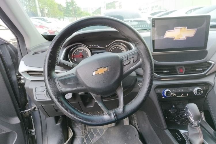 Used Chevrolet Orlando 2020 Mild Hybrid 530T Automatic Enjoyment Edition (5+2 Models) Steering Wheel