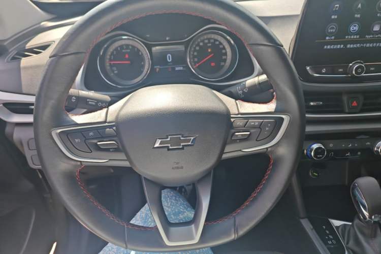 Used Chevrolet Orlando 2020 Light Hybrid Redline 530T Automatic Enjoyment Edition (5+2 Models) Steering Wheel