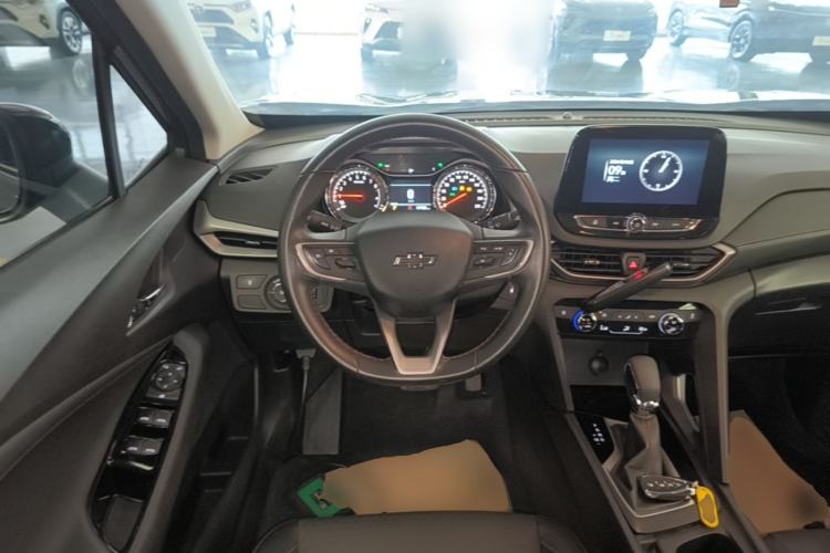 Used Chevrolet Orlando 2020 Light Hybrid Redline 530T Automatic Enjoyment Edition (5+2 Models) Steering Wheel