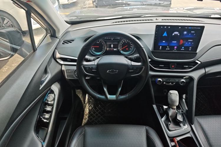 Used Chevrolet Orlando 2020 Light Hybrid Redline 530T Automatic Enjoyment Edition (5+2 Models) Steering Wheel