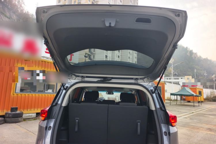 Used Chevrolet Orlando 2020 Mild Hybrid 530T Automatic Enjoyment Edition (5+2 Models) Trunk