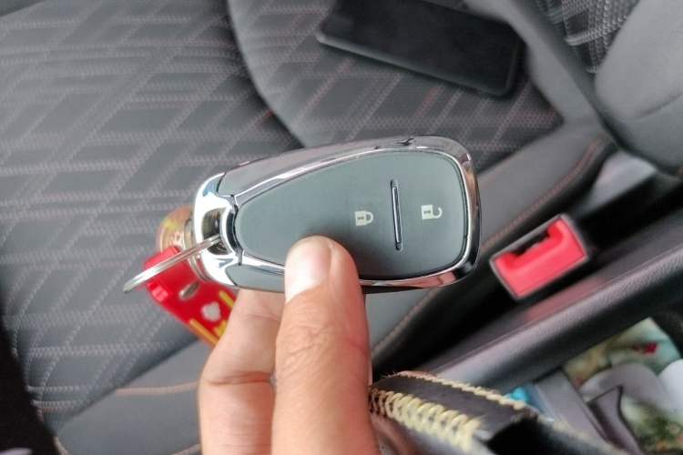 Used Chevrolet Orlando 2020 Mild Hybrid 530T Automatic Enjoyment Edition (5+2 Models) Vehicle Key