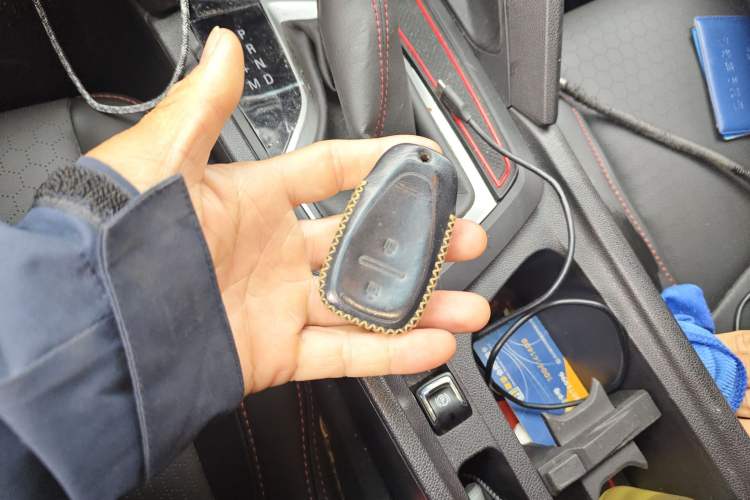 Used Chevrolet Orlando 2020 Light Hybrid Redline 530T Automatic Enjoyment Edition (5+2 Models) Vehicle Key