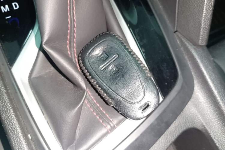 Used Chevrolet Orlando 2020 Light Hybrid Redline 530T Automatic Enjoyment Edition (5+2 Models) Vehicle Key