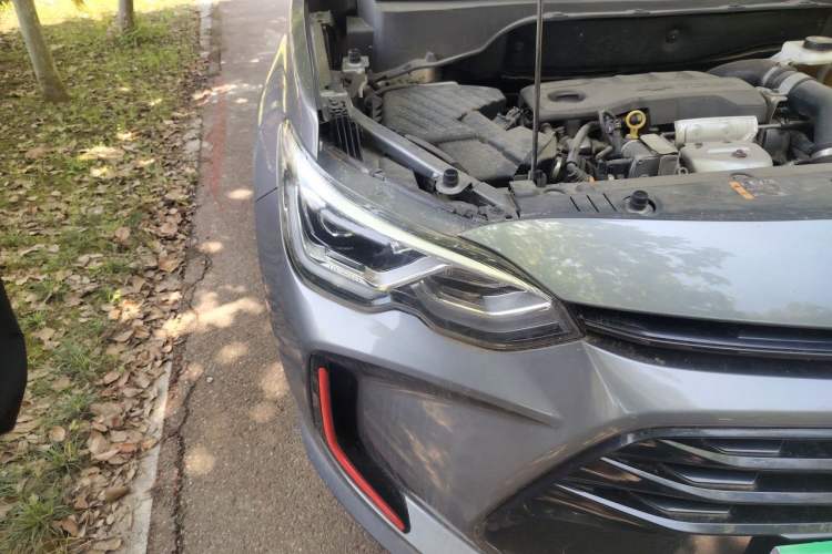 Used Chevrolet Orlando 2020 Mild Hybrid 530T Automatic Enjoyment Edition (5+2 Models) Right Front Headlight