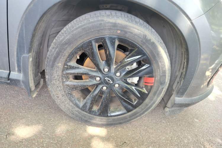 Used Chevrolet Orlando 2020 Mild Hybrid 530T Automatic Enjoyment Edition (5+2 Models) Right Front Wheel Hub