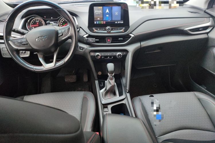 Used Chevrolet Orlando 2020 Light Hybrid Redline 530T Automatic Enjoyment Edition (5+2 Models) Center Console