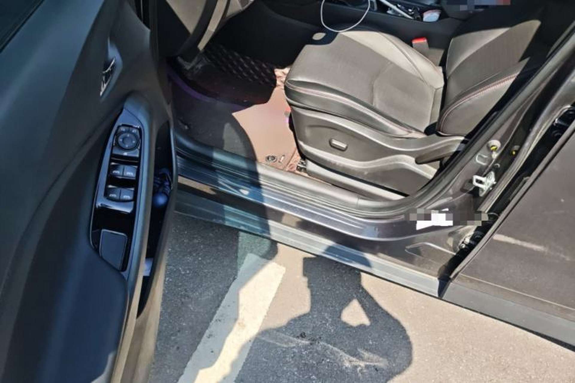 Used Chevrolet Orlando 2020 Light Hybrid Redline 530T Automatic Zhaoxiang Edition (5+2 Models) Driver Seat