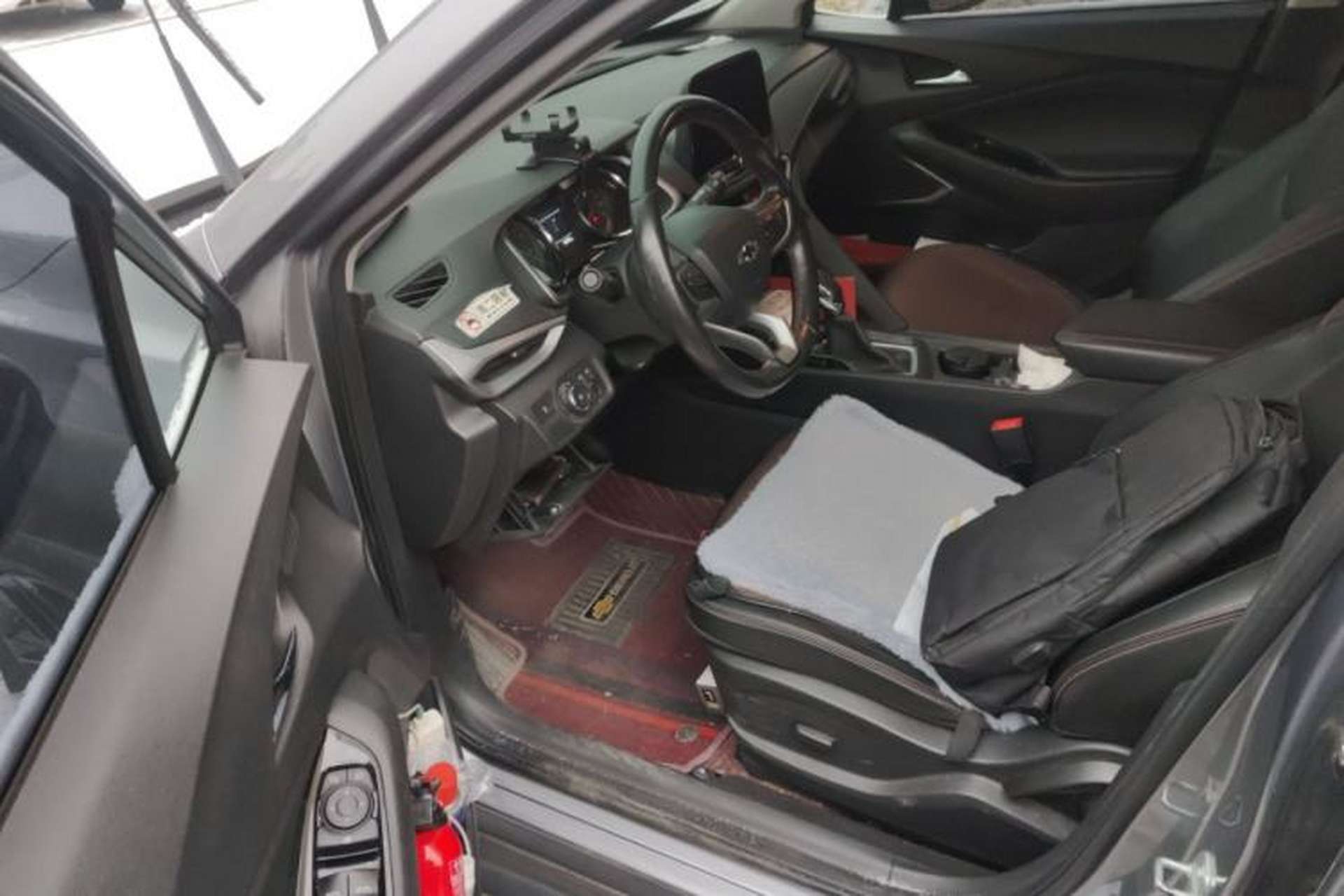 Used Chevrolet Orlando 2020 Light Hybrid Redline 530T Automatic Zhaoxiang Edition (5+2 Models) Driver Seat