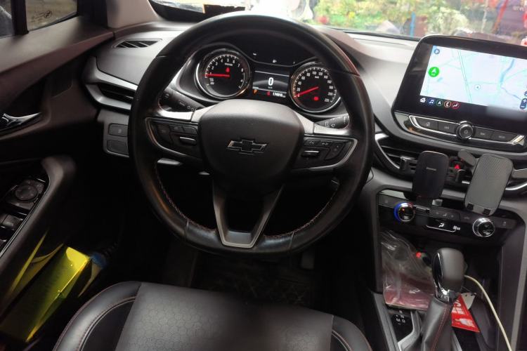 Used Chevrolet Orlando 2020 Light Hybrid Redline 530T Automatic Enjoyment Edition (5+2 Models) Steering Wheel