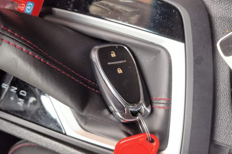 Used Chevrolet Orlando 2020 Light Hybrid Redline 530T Automatic Enjoyment Edition (5+2 Models) Vehicle Key