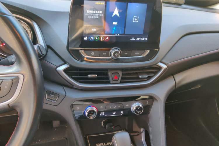 Used Chevrolet Orlando 2020 Light Hybrid Redline 530T Automatic Enjoyment Edition (5+2 Models) Audio And AC Panel
