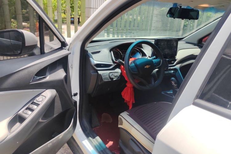 Used Chevrolet Orlando 2020 Mild Hybrid 530T Automatic Enjoyment Edition (5+2 Models) Driver Seat