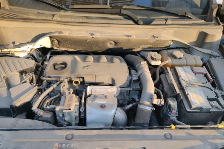 Used Chevrolet Orlando 2020 Light Hybrid Redline 530T Automatic Enjoyment Edition (5+2 Models) Engine Bay
