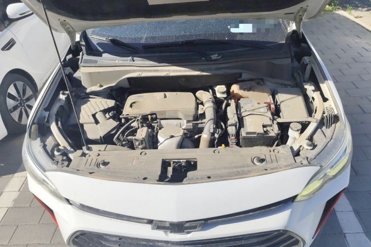 Used Chevrolet Orlando 2020 Light Hybrid Redline 530T Automatic Enjoyment Edition (5+2 Models) Engine Bay