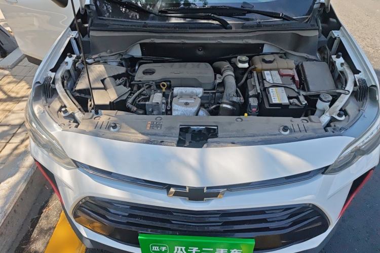 Used Chevrolet Orlando 2020 Light Hybrid Redline 530T Automatic Enjoyment Edition (5+2 Models) Engine Bay