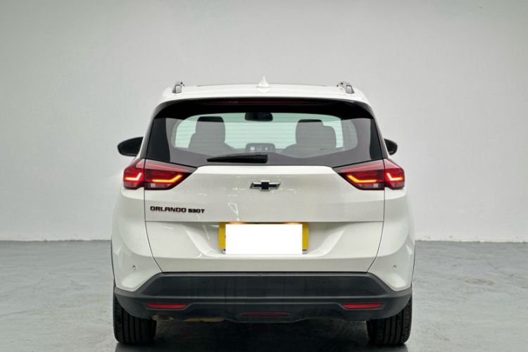 Used Chevrolet Orlando 2020 Light Hybrid Redline 530T Automatic Enjoyment Edition (5+2 Models) Exterior 1