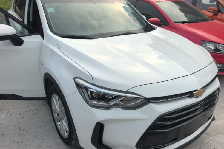 Used Chevrolet Orlando 2020 Mild Hybrid 530T Automatic Enjoyment Edition (5+2 Models) Exterior 1