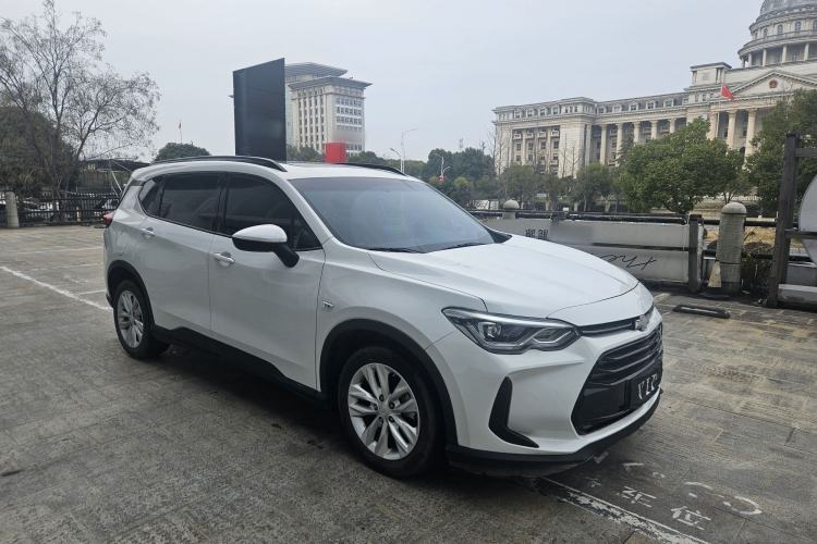 Used Chevrolet Orlando 2020 Mild Hybrid 530T Automatic Enjoyment Edition (5+2 Models) Exterior 2