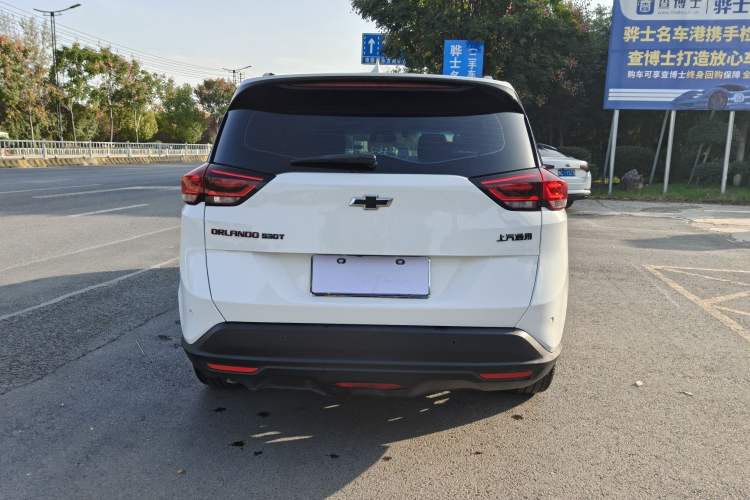 Used Chevrolet Orlando 2020 Light Hybrid Redline 530T Automatic Enjoyment Edition (5+2 Models) Exterior 6