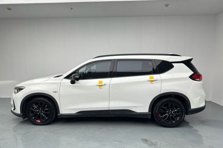 Used Chevrolet Orlando 2020 Light Hybrid Redline 530T Automatic Enjoyment Edition (5+2 Models) Exterior 7