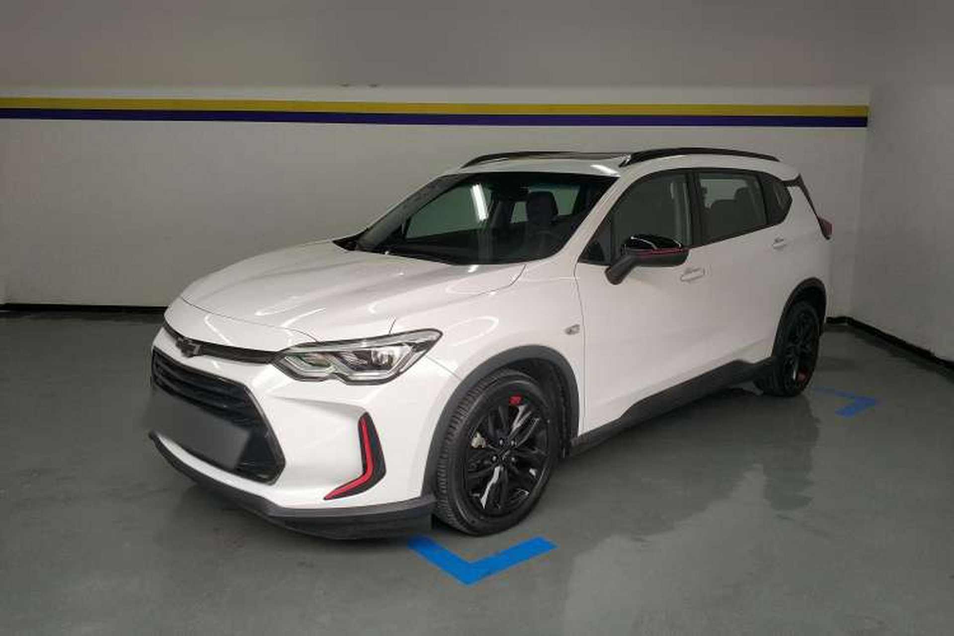 Used Chevrolet Orlando 2020 Light Hybrid Redline 530T Automatic Enjoyment Edition (5+2 Models) Front Left 45 Deg