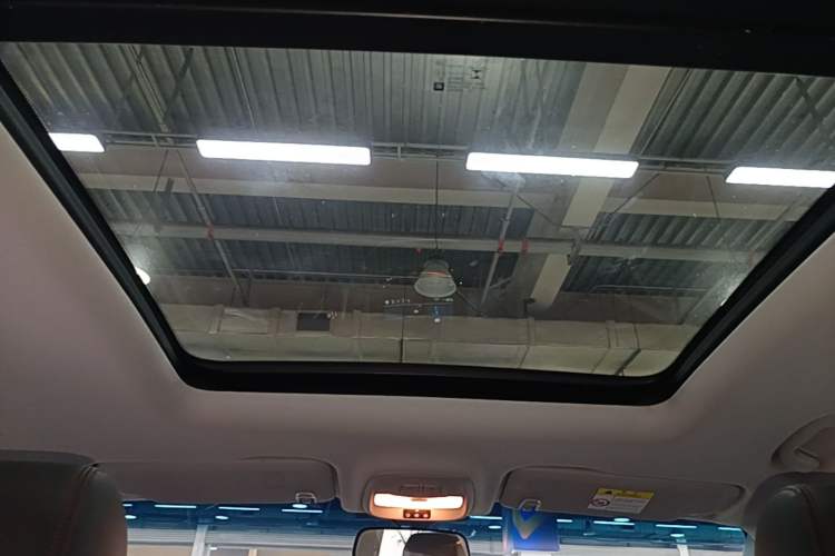 Used Chevrolet Orlando 2020 Light Hybrid Redline 530T Automatic Zhaoxiang Edition (5+2 Models) Headliner