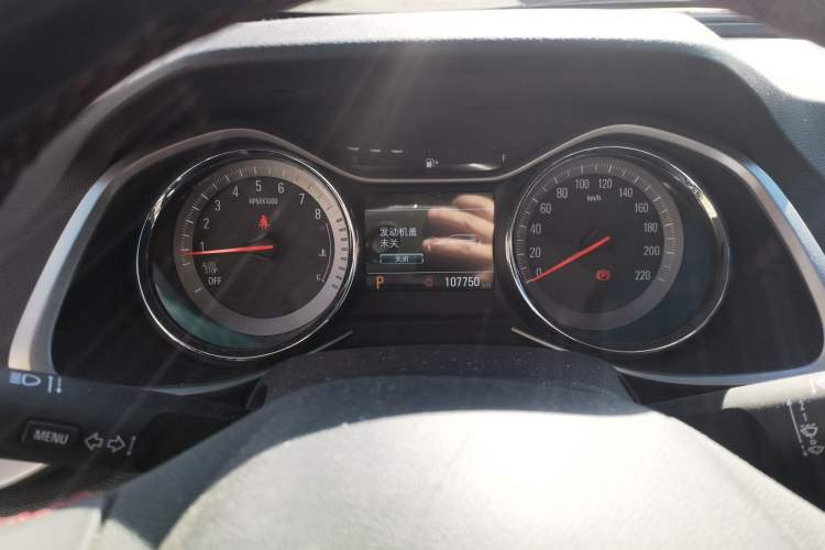 Used Chevrolet Orlando 2020 Light Hybrid Redline 530T Automatic Zhaoxiang Edition (5+2 Models) Instrument Cluster