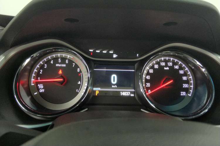 Used Chevrolet Orlando 2020 Light Hybrid Redline 530T Automatic Enjoyment Edition (5+2 Models) Instrument Cluster