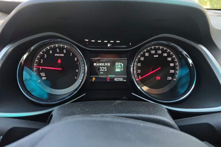 Used Chevrolet Orlando 2020 Light Hybrid Redline 530T Automatic Enjoyment Edition (5+2 Models) Instrument Cluster