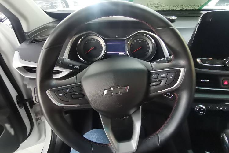 Used Chevrolet Orlando 2020 Light Hybrid Redline 530T Automatic Enjoyment Edition (5+2 Models) Interior 1