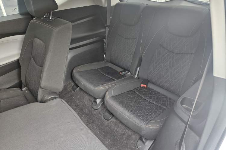 Used Chevrolet Orlando 2020 Mild Hybrid 530T Automatic Enjoyment Edition (5+2 Models) Interior 4