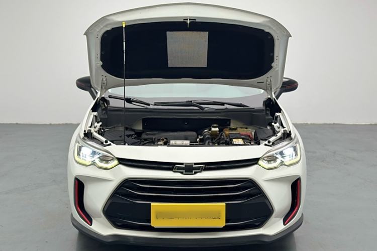 Used Chevrolet Orlando 2020 Light Hybrid Redline 530T Automatic Enjoyment Edition (5+2 Models) Interior 7