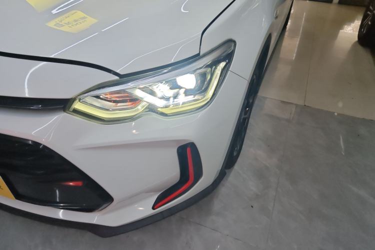 Used Chevrolet Orlando 2020 Light Hybrid Redline 530T Automatic Enjoyment Edition (5+2 Models) Left Front Headlight
