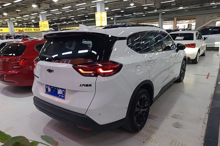 Used Chevrolet Orlando 2020 Light Hybrid Redline 530T Automatic Zhaoxiang Edition (5+2 Models) Rear Right 45 Deg