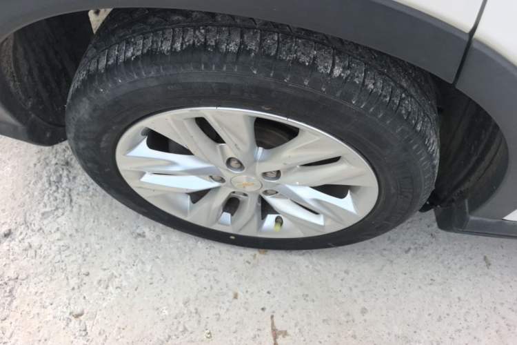 Used Chevrolet Orlando 2020 Mild Hybrid 530T Automatic Enjoyment Edition (5+2 Models) Right Rear Wheel Hub