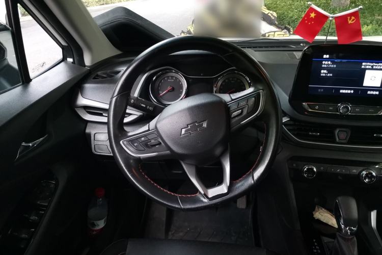 Used Chevrolet Orlando 2020 Light Hybrid Redline 530T Automatic Enjoyment Edition (5+2 Models) Steering Wheel
