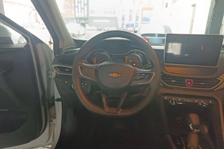 Used Chevrolet Orlando 2020 Mild Hybrid 530T Automatic Enjoyment Edition (5+2 Models) Steering Wheel